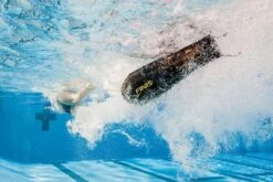 FINIS Drag Fly -TYR Sales Store 1.05.103 image usage 3