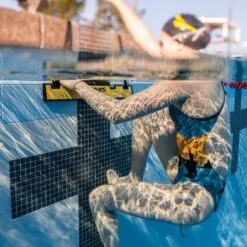 FINIS Backstroke Start Wedge -TYR Sales Store 1.30.031 Usage.Main 13