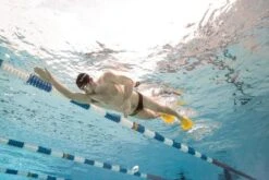 FINIS Edge Fin -TYR Sales Store 2.35.050 image usage 3