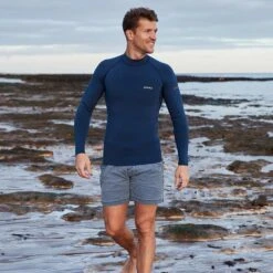 ZONE3 Mens Yulex Long Sleeve Top 10 ZONE3 Mens Yulex Long Sleeve Top -TYR Sales Store lifestyle 3 1000x 2x 74584101 d09a 4fae aaac 26f1ba7413f9